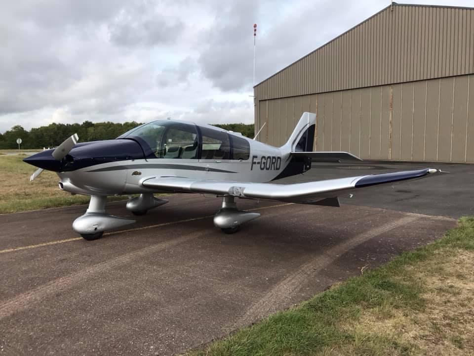 Robin DR400-180
